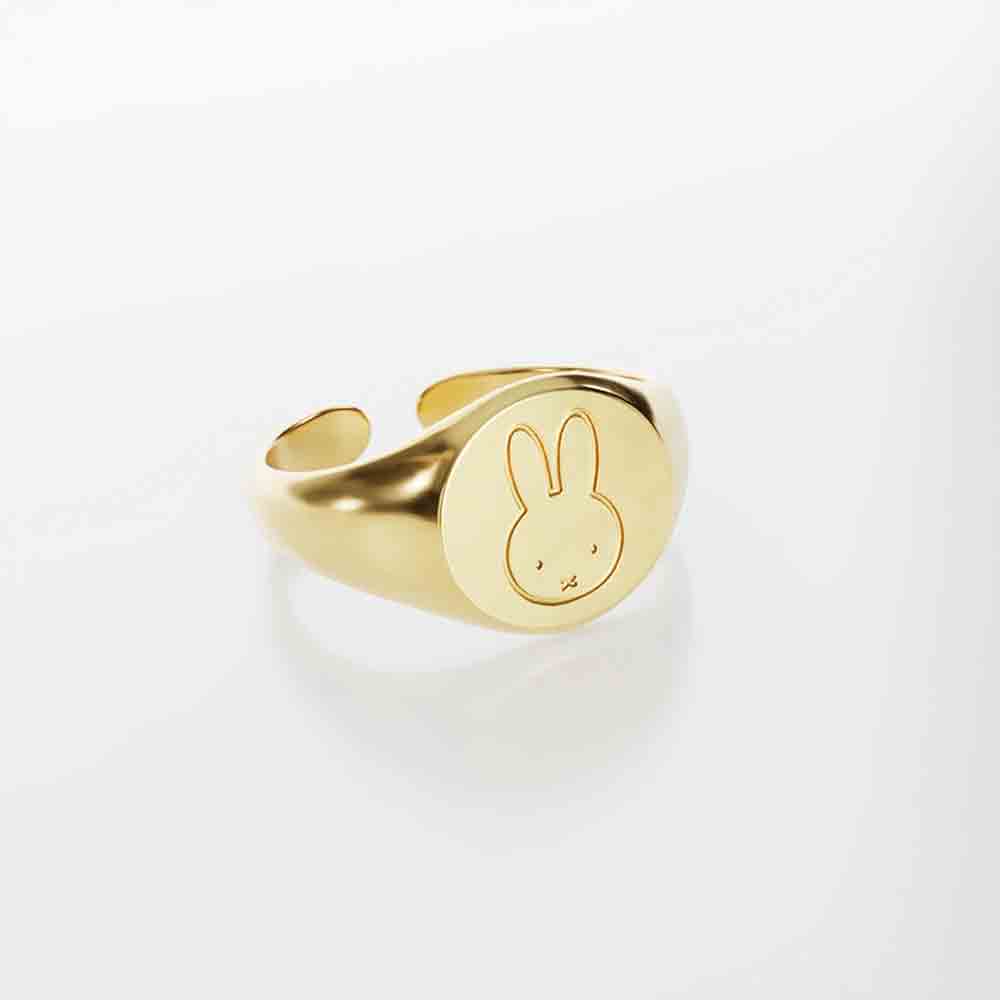 Miffy gold signet ring, side view
