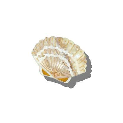 Pearly white seashell claw hair clip