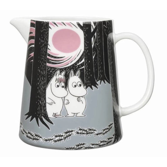 Moomin Adventure Move pitcher: Moomins in a dark forest under a pink moon