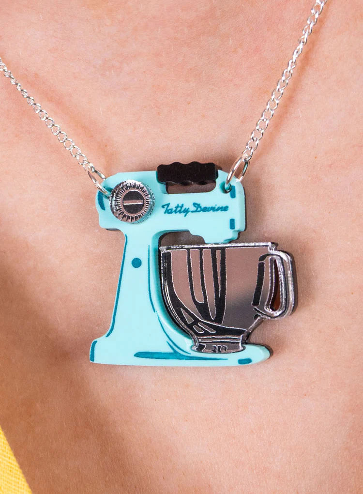 Food mixer necklace worn