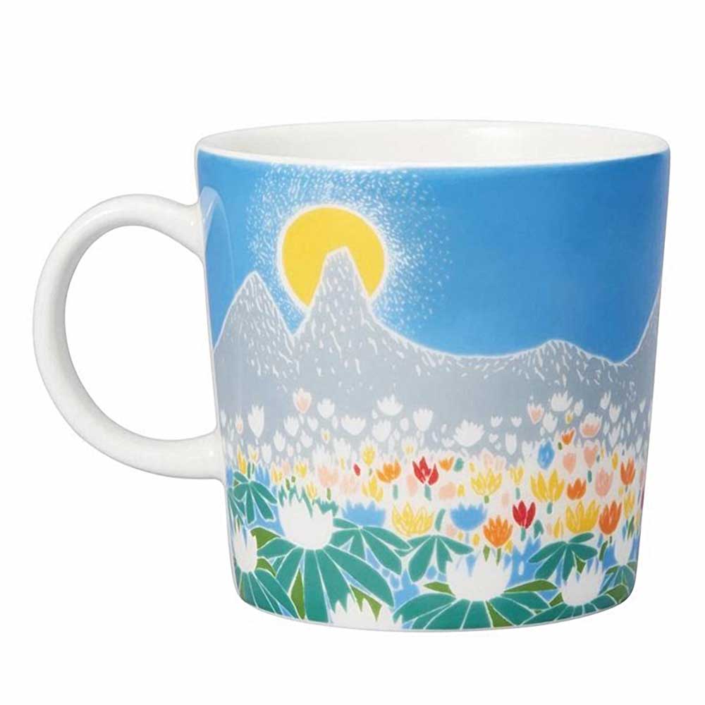 Other side of the Friendship mug with a sun rising over mountains