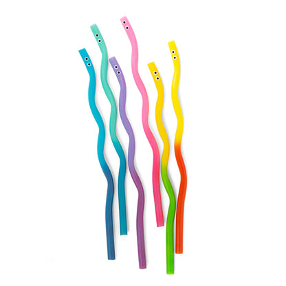 Kikkerland colour-changing wiggly worm straws in rainbow colours