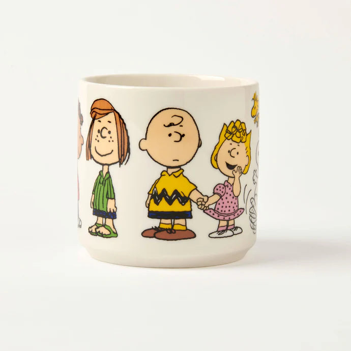 Mug showing Peppermint Patty, Charlie Brown and Sally