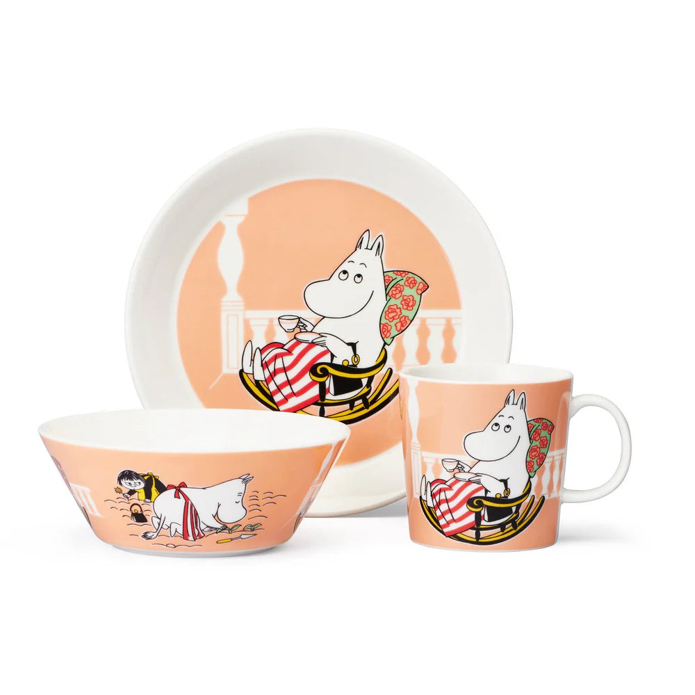 Moominmamma plate shown with the matching bowl and mug