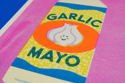 Close-up of the garlic mayo label