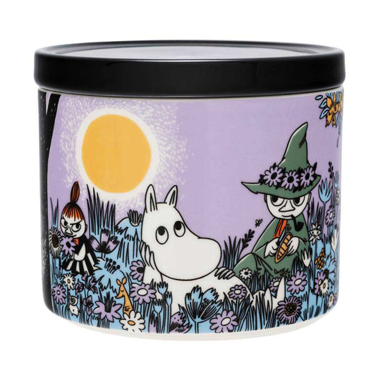 Lilac Moomin 80 Friends Forever storage jar with Moomintroll, Snufkin and Little My in a meadow