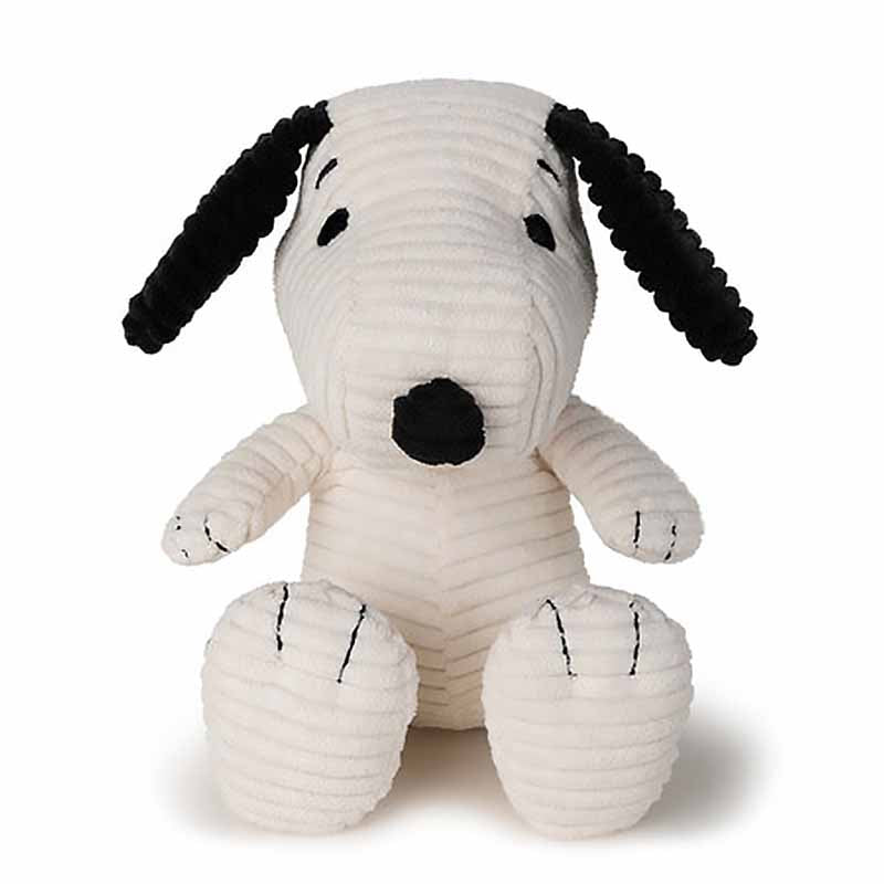 Close-up of the corduroy Snoopy's face
