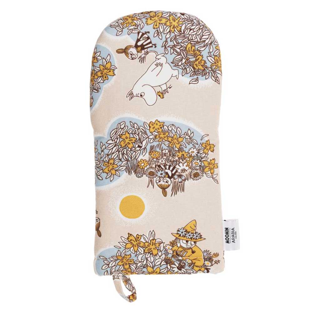 Moomin Friends Forever oven mitt in beige with Snufkin and Moomintroll in a flowering tree