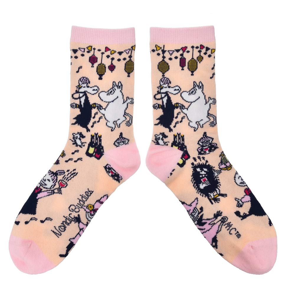 Front view of the Moomin party socks with pink heels and toes