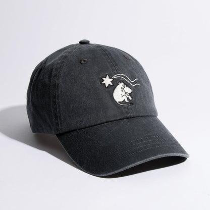 Nordic Buddies washed grey cap with an embroidered Moomintroll and shooting star