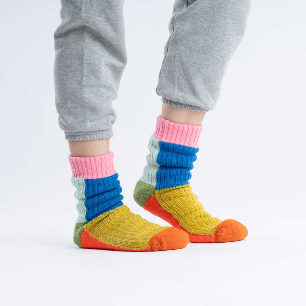 kaleidoscope-knit-house-socks-xl-olive-cobalt-1