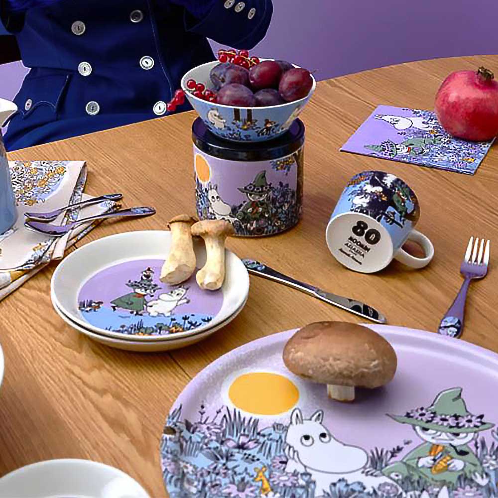 arabia-moomin-80-friends-forever-cookie-jar-149780-3